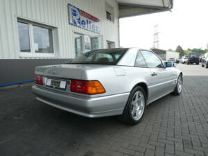 Image 4/21 de Mercedes-Benz SL 320 &quot;Mille Miglia&quot; (1995)