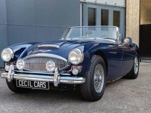 Image 2/17 de Austin-Healey 3000 Mk III (BJ8) (1967)