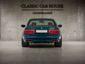 Image 3/81 de BMW 850i (1991)