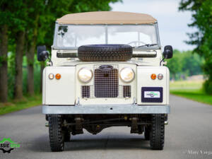 Image 2/55 of Land Rover 88 (1958)
