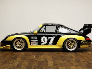 Image 2/32 of Porsche 911 RSR (1996)