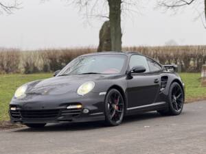 Image 44/44 of Porsche 911 Turbo (2010)