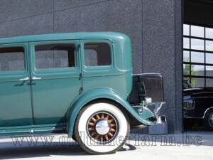 Imagen 3/15 de Pierce-Arrow Model 54 Sedan (1932)