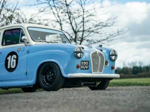 Bild 29/50 von Austin A 35 (1957)