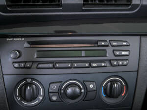 Image 20/50 of BMW 120d (2008)