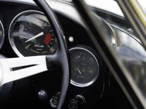 Image 40/50 of Alfa Romeo 2600 Spider (1964)