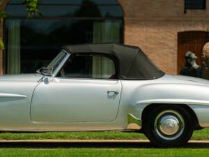 Image 30/50 of Mercedes-Benz 190 SL (1959)