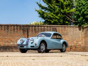 Image 14/50 of Jaguar XK 140 FHC (1955)