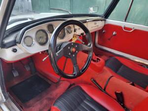 Immagine 20/33 di Innocenti Spider S (1963)