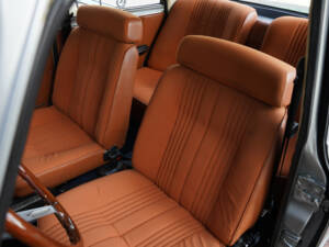 Imagen 44/50 de Alfa Romeo Giulia Nuova Super 1300 (1978)
