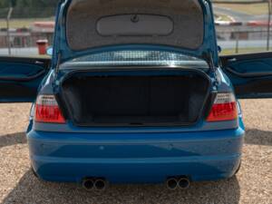 Image 28/36 of BMW M3 (2003)