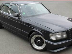 Image 6/19 of Mercedes-Benz 300 SE (1991)