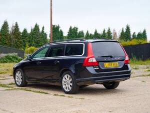 Image 38/50 de Volvo V70 AWD (2009)