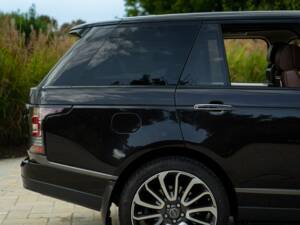 Immagine 39/50 di Land Rover Range Rover Autobiography SDV8 (2013)