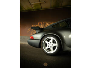 Imagen 48/49 de Porsche 911 Carrera 2 (1994)