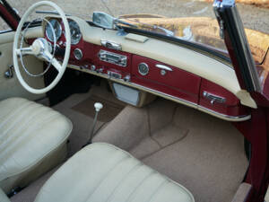 Image 10/50 de Mercedes-Benz 190 SL (1958)