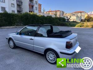 Bild 4/10 von Volkswagen Golf IV Cabrio 1.6 (2000)
