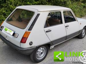 Imagen 9/10 de Renault R 5 TL (1982)