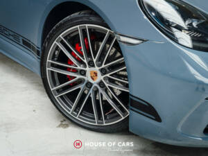 Image 11/22 of Porsche 718 Boxster S (2017)