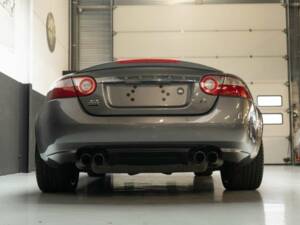 Image 21/46 of Jaguar XKR (2008)