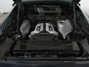 Bild 38/41 von Audi R8 (2007)
