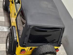 Image 12/17 de Jeep Wrangler Sport 4.0 (2002)