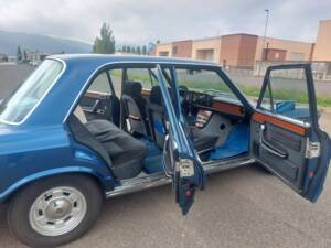 Bild 8/12 von FIAT 130 &#x2F; 3200 (1973)