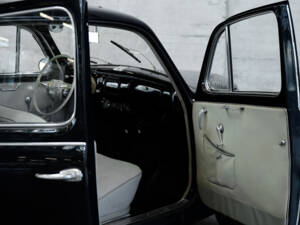 Image 21/24 of Lancia Appia C10 (1955)