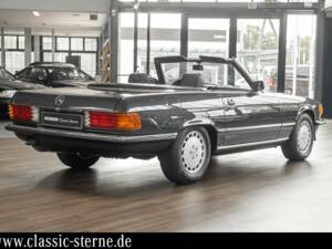 Image 5/15 de Mercedes-Benz 500 SL (1986)