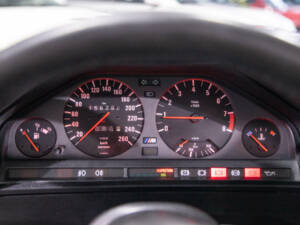 Image 29/37 of BMW M3 (1987)