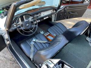 Bild 8/35 von Mercedes-Benz 280 SL (1967)