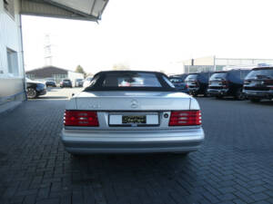 Bild 5/24 von Mercedes-Benz SL 280 (1995)