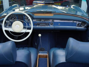 Imagen 20/50 de Mercedes-Benz 280 SL (1968)