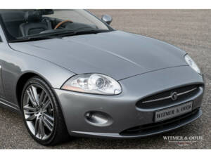 Image 12/24 of Jaguar XK 4.2 (2008)