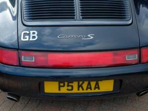 Image 26/50 of Porsche 911 Carrera S (1997)