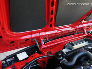 Bild 16/29 von BMW 325i (1990)