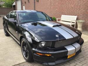 Image 4/25 de Ford Mustang Shelby GT 350 (2008)