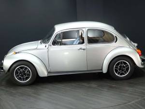 Image 3/30 de Volkswagen Coccinelle 1303 S (1972)