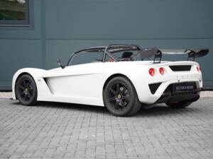 Image 2/50 of Lotus 2-Eleven GT4 (2009)