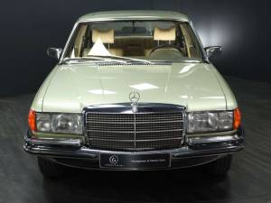 Immagine 9/30 di Mercedes-Benz 280 SE (1978)