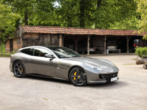Immagine 56/61 di Ferrari GTC4Lusso (2017)