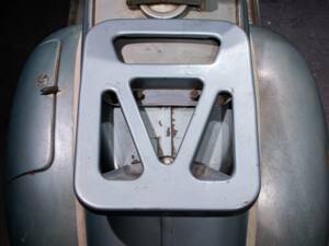 Image 24/50 of Piaggio DUMMY (1960)