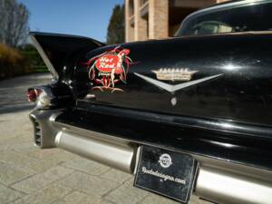 Image 40/50 of Cadillac 60 Special Fleetwood Coupe (1958)