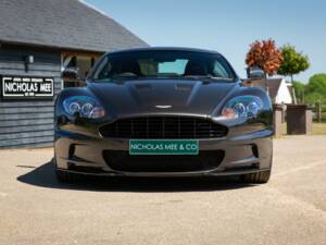 Image 18/50 of Aston Martin DBS (2012)