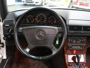 Bild 12/36 von Mercedes-Benz 300 SL (1992)