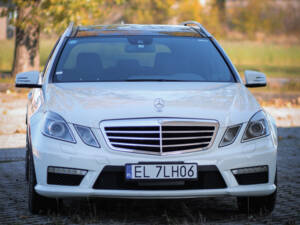 Bild 5/46 von Mercedes-Benz E 63 AMG T (2013)