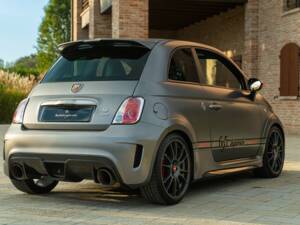 Image 18/50 of Abarth 695 Biposto (2016)