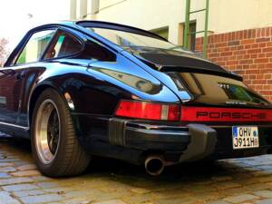 Image 4/64 de Porsche 911 SC 3.0 (1978)