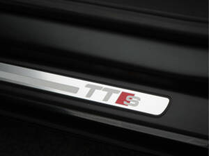 Image 24/41 de Audi TT 2.0 TFSI (2009)