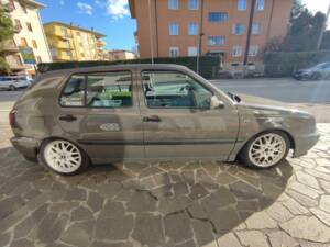 Immagine 5/10 di Volkswagen Golf III GTI 2.0 (1994)